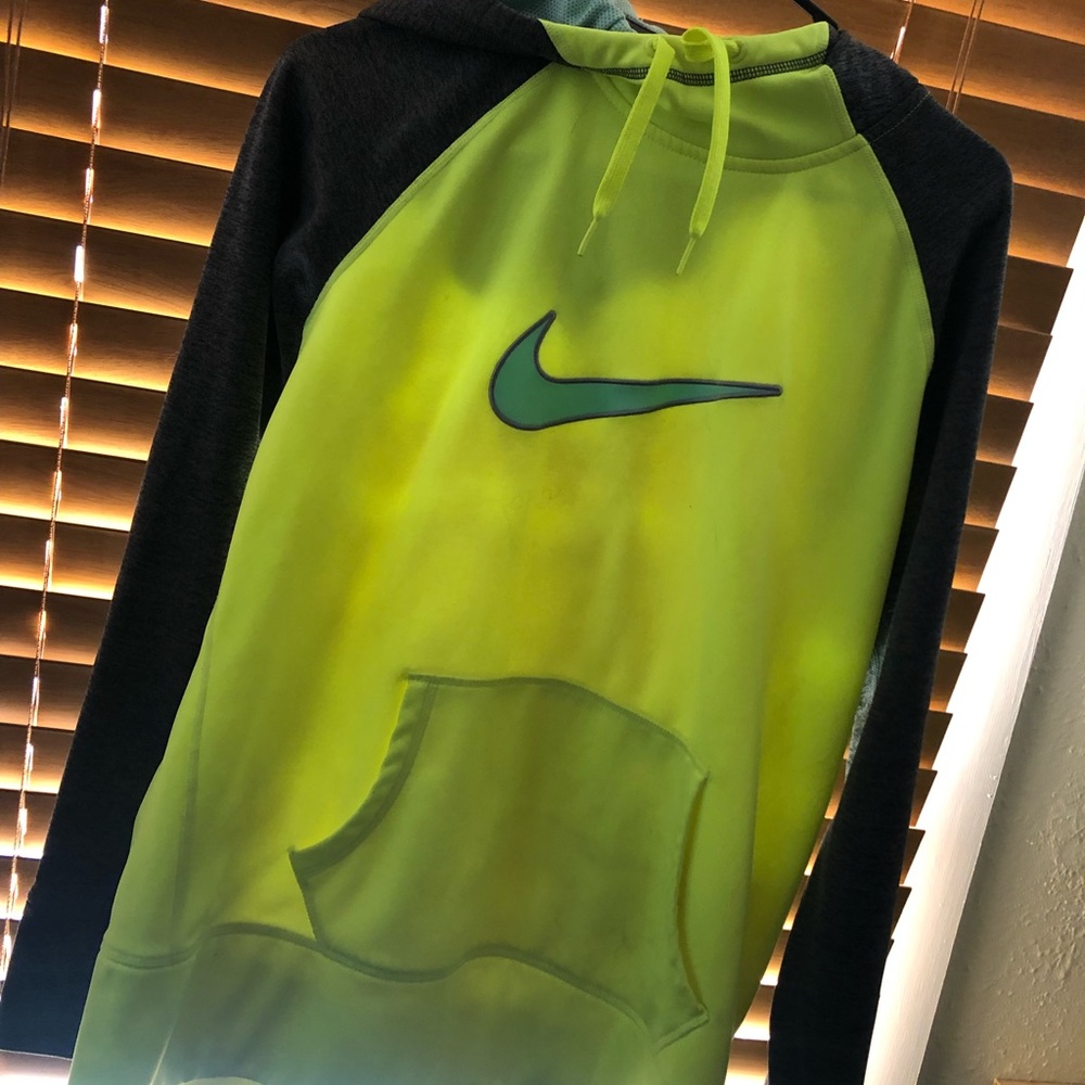 Nike Therma Fit Hoodie